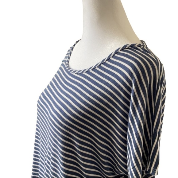 Prospect Blvd Tee - Picture 3 of 12